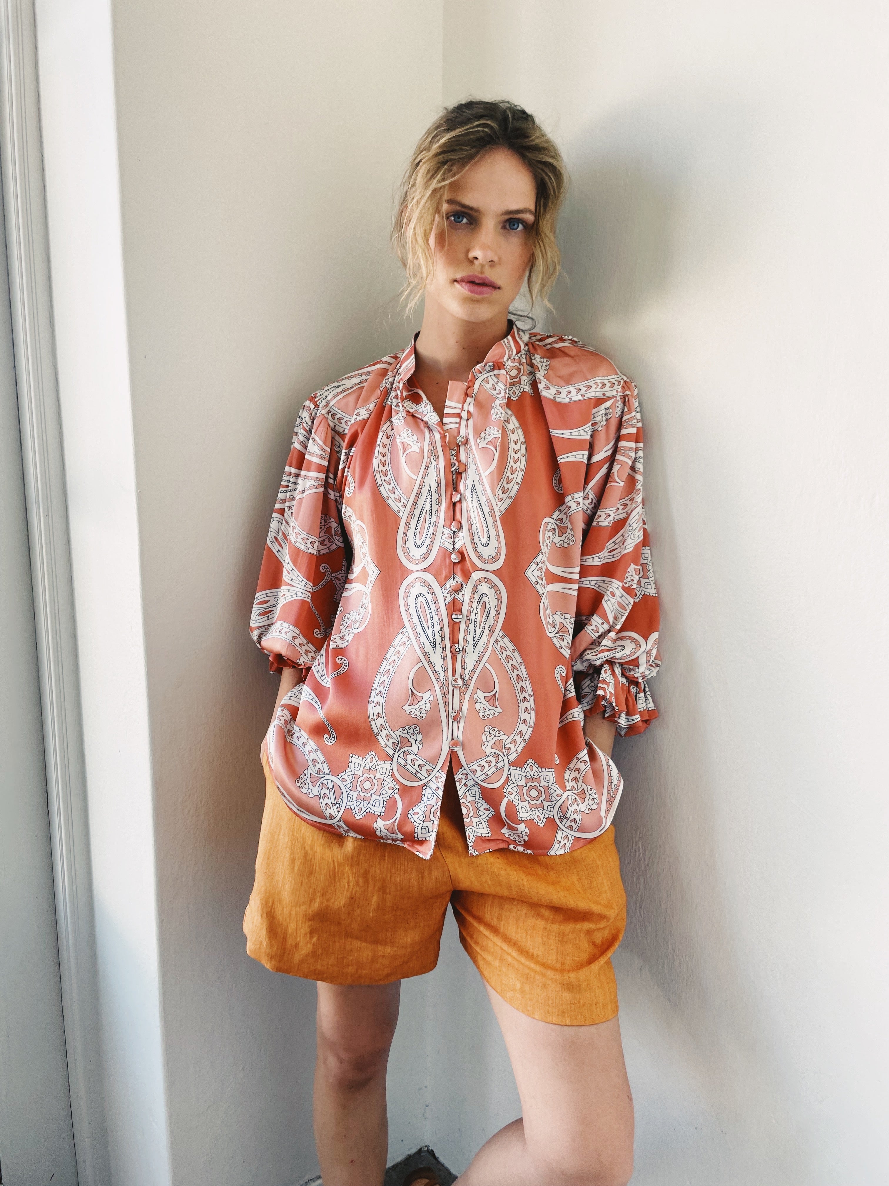 Amalfi Blouse in Caramel Paisley