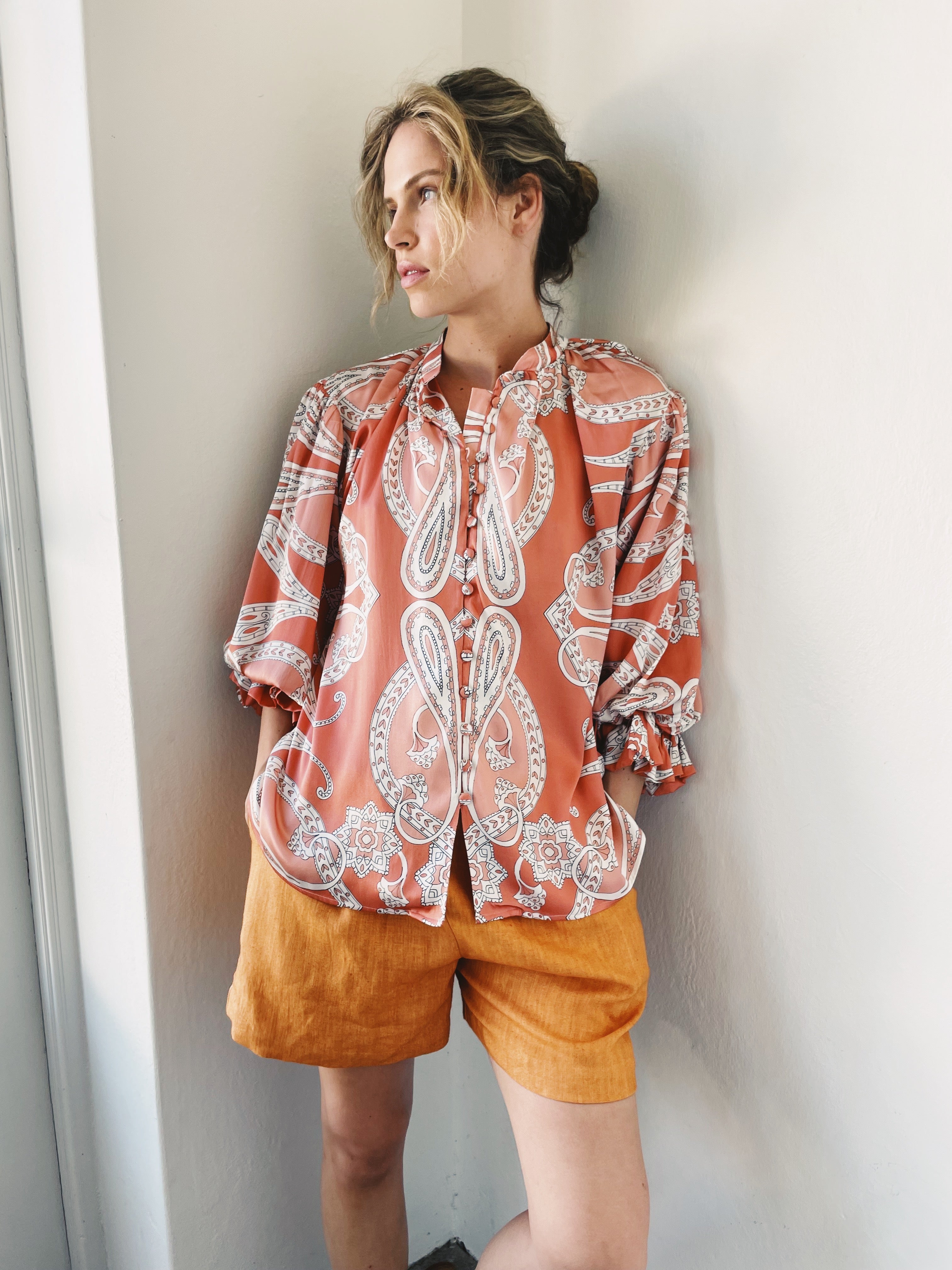 Amalfi Blouse in Caramel Paisley