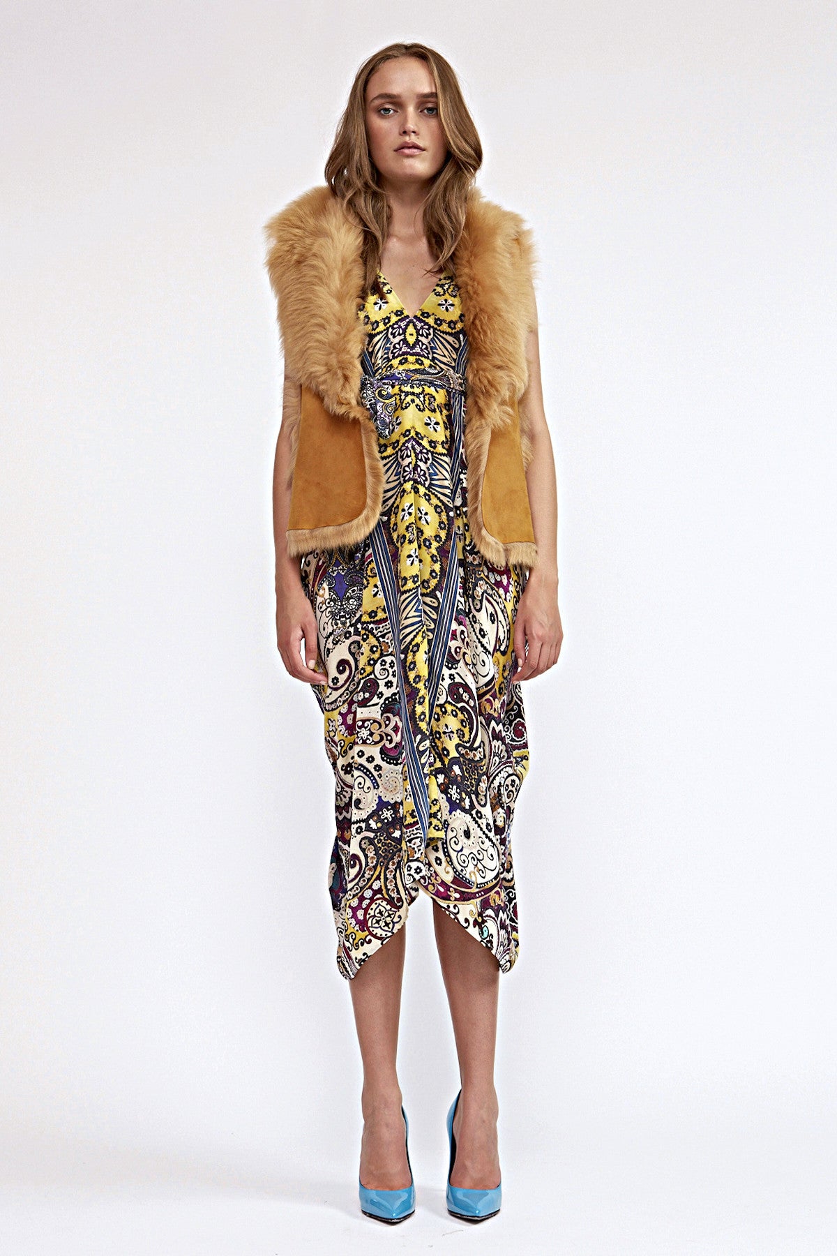 Toscana Shearling Gilet Vest in Caramel