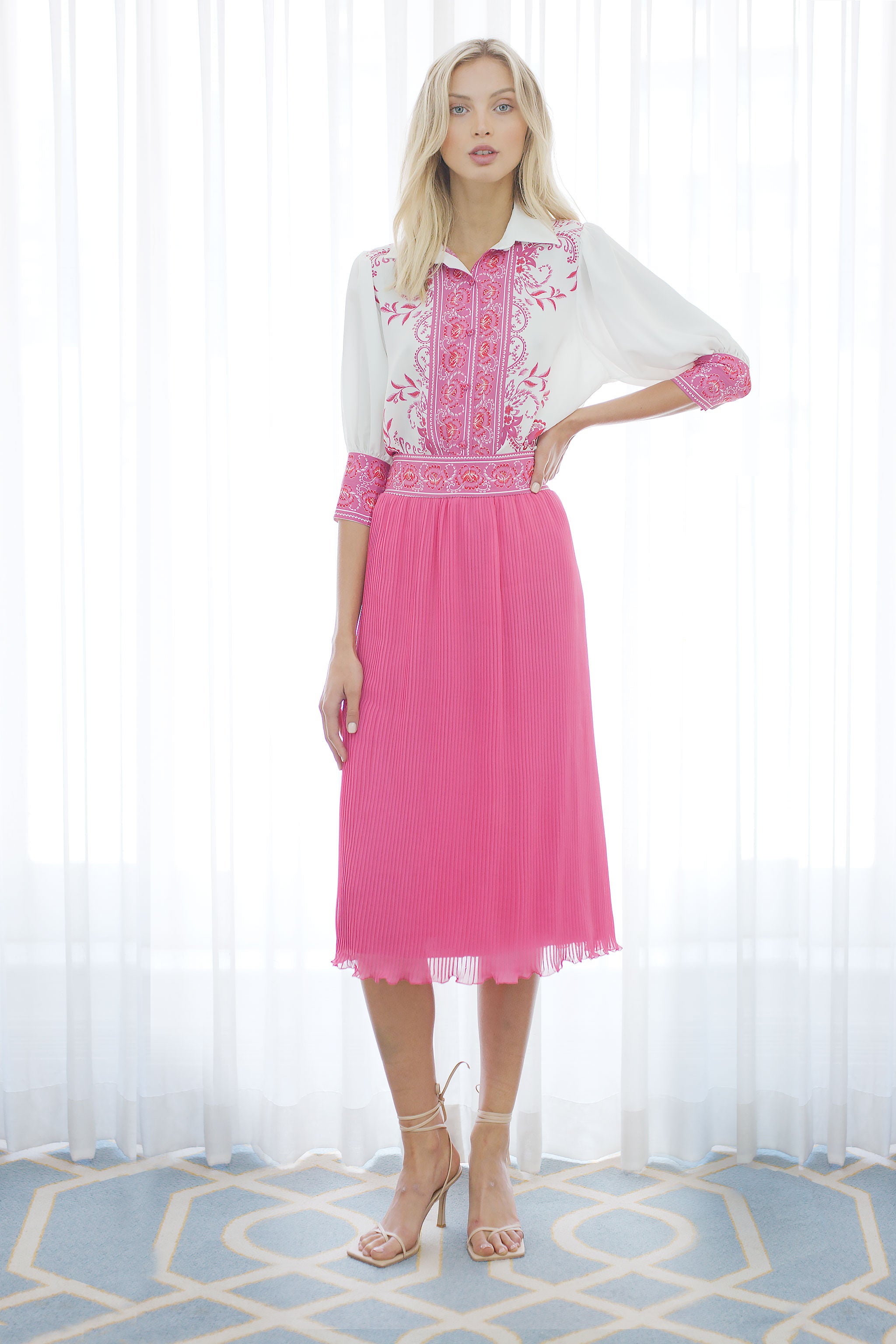 The Lover Pleated Skirt in Fuchsia